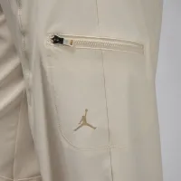 Nike Jordan Sport жіноча Tunnel Pants колір коричневий