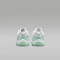 Nike Jordan 11 Retro Low 