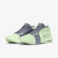 Nike LeBron Witness 8 баскетбольные Кроссовки цвет зеленый