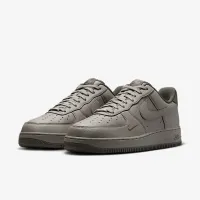 Nike Air Force 1 '07 LV8 чоловічі Кросівки колір зелений