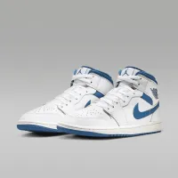 Кросівки Nike Air Jordan 1 Mid SE FN5215-141 - Білі