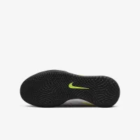 Nike Jr. Phantom GX 2 Academy Little/Big дитячі IC Soccer Кросівки колір сірий