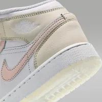 Nike Air Jordan 1 Mid SE Big дитячі Кросівки колір білий