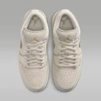 Nike Air Jordan 1 Low SE женская Кроссовки цвет коричневый