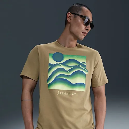 Nike Sportswear футболка колір коричневий