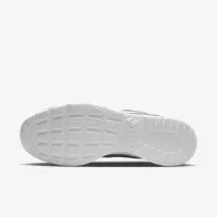 Nike Tanjun EasyOn мужские Кроссовки цвет зеленый
