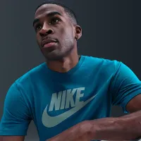Nike Sportswear чоловічі футболка блакитний