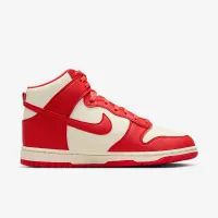 Nike Dunk High Next Nature жіноча Кросівки колір білий