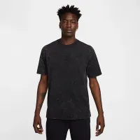 Liverpool FC Premium Essentials мужские Nike Soccer футболка цвет черный
