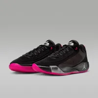 Nike Luka .77 