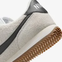 Nike Cortez Vintage Suede жіноча Кросівки колір білий