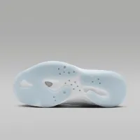 Nike Air Jordan 11 CMFT Low жіноча Кросівки колір білий