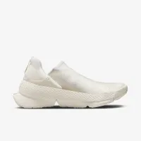 Nike Go FlyEase жіноча Easy On/Off Кросівки колір коричневий