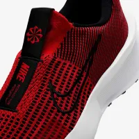 Nike Interact Run EasyOn чоловічі Road Running Кросівки колір червоний