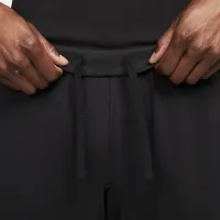 NikeCourt Heritage чоловічі French Terry Tennis Pants колір чорний
