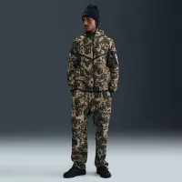 Nike Tech мужские Open-Hem Fleece Camo Pants цвет коричневый