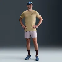Nike мужские Dri-FIT футболка цвет коричневый