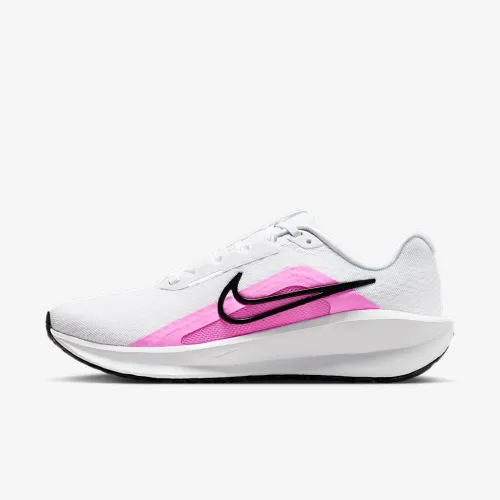 Nike Downshifter 13 жіноча Road Running Кросівки колір білий