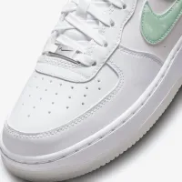 Nike Air Force 1 LV8 Big дитячі Кросівки колір білий