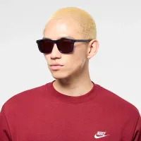 Nike Vital Core Mirroцвет красный Sunglasses синий