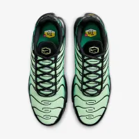 Nike Air Max Plus чоловічі Кросівки колір зелений