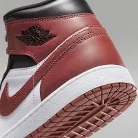 Nike Air Jordan 1 Mid SE чоловічі Кросівки колір білий
