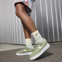 Nike Air Force 1 '07 женская Кроссовки цвет зеленый