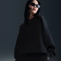 Nike 24.7 ImpossiblySoft жіноча Dri-FIT оверсайз Crew-Neck Top колір чорний