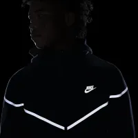 Nike Tech Windrunner чоловічі Reflective Details Fleece Full-Zip Куртка колір зелений