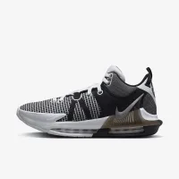 Nike LeBron Witness 7 баскетбольні Кросівки колір білий