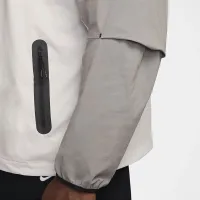 Nike Tech чоловічі Woven Куртка колір сірий