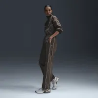 Nike Windrunner жіноча З високою талією Woven Open-Hem Pants колір коричневий