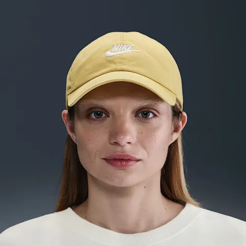 Nike Club Unstructuцвет красный Futura Wash Cap Yellow
