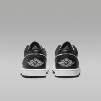 Nike Air Jordan 1 Low чоловічі Кросівки колір білий