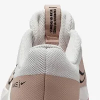 Nike MC Trainer 2 Women’s для тренування Кросівки колір білий