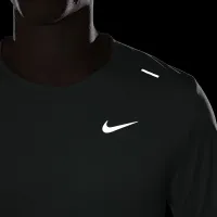 Nike Rise 365 чоловічі Dri-FIT Short-Sleeve Running Top колір зелений