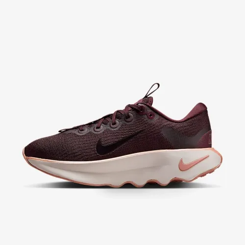 Nike Motiva женская Walking Кроссовки цвет красный