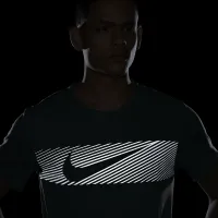 Nike Miler Flash чоловічі Dri-FIT UV Short-Sleeve Running Top колір зелений