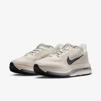Nike Pegasus Premium жіноча Road Running Кросівки колір білий