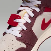 Nike Air Jordan 1 Mid SE Big дитячі Кросівки колір білий