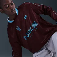 Nike Sportswear женская Long-Sleeve Jersey Top цвет красный