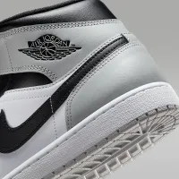 Nike Air Jordan 1 Mid чоловічі Кросівки колір білий