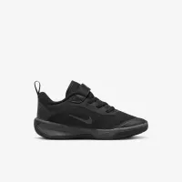 Nike Omni Multi-Court Little дитячі Кросівки колір чорний