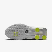 Nike Shox R4 жіноча Кросівки колір білий