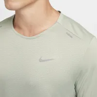 Nike Rise 365 чоловічі Dri-FIT Short-Sleeve Running Top колір зелений