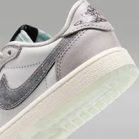Nike Jordan 1 Retro Low 