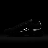 Nike Air Max Plus OG чоловічі Кросівки with Reflective Accents колір чорний