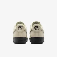 Nike Air Force 1 '07 LV8 чоловічі Кросівки колір коричневий