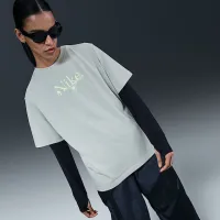 Nike Sportswear женская Loose Short-Sleeve футболка цвет серый