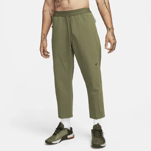 Nike A.P.S. чоловічі Dri-FIT Woven Versatile Pants колір зелений